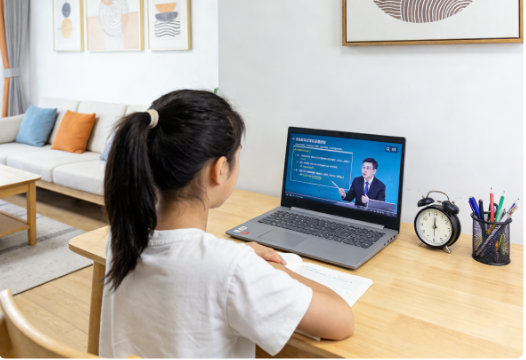 初三下半年该不该补课