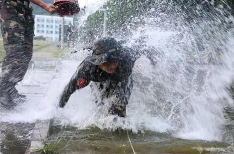 教育正确的失败观念和解决问题的能力