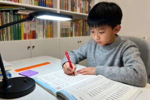 云舒写初中语文写作素材必备视频